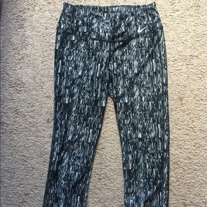 Nike cropped legging